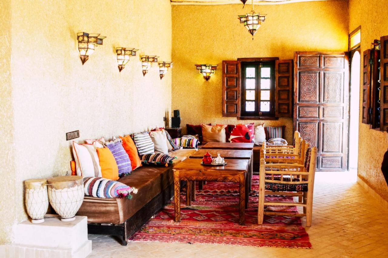 Riad Caravasar Merzouga Dış mekan fotoğraf