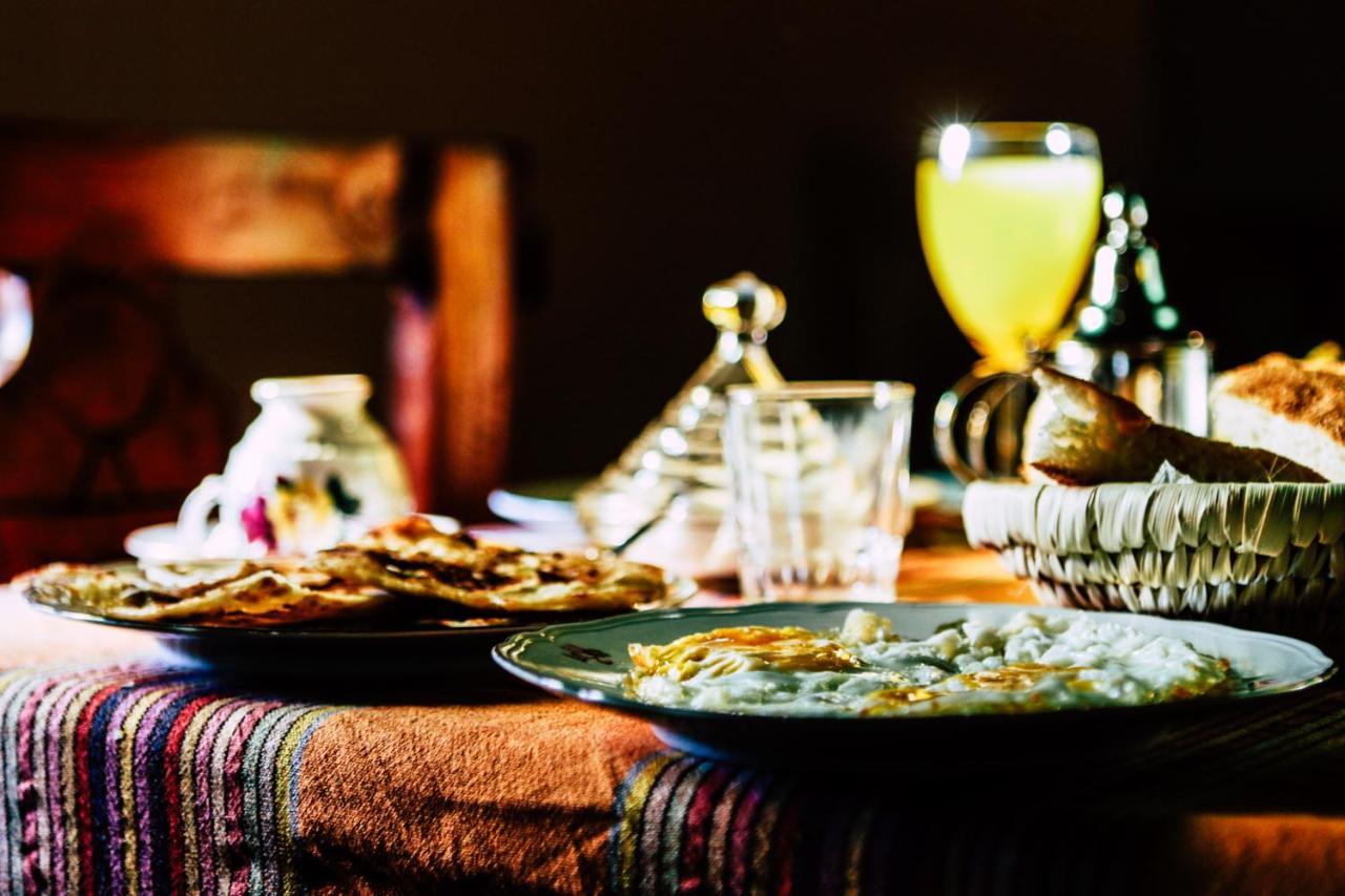 Riad Caravasar Merzouga Dış mekan fotoğraf