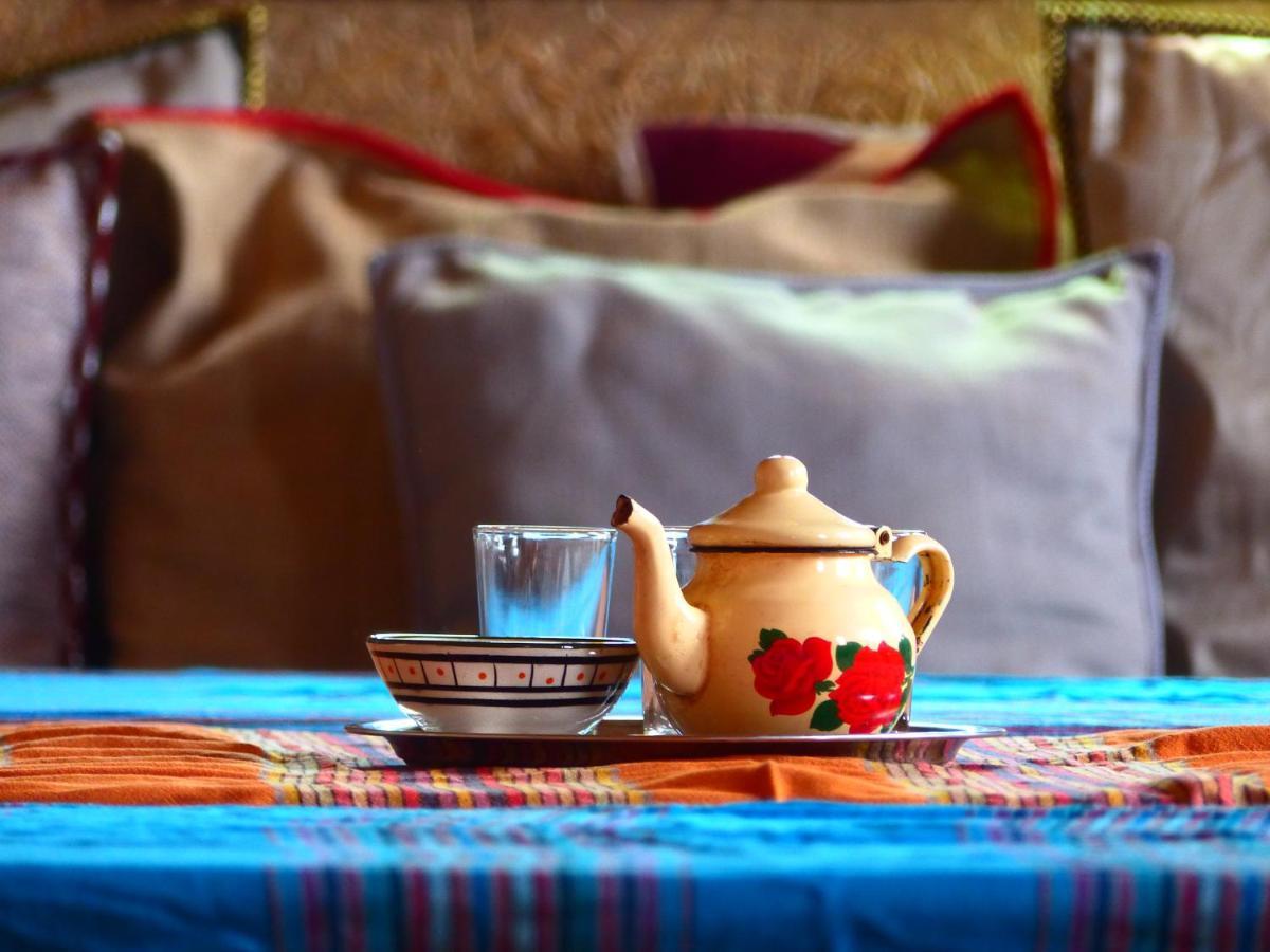Riad Caravasar Merzouga Dış mekan fotoğraf