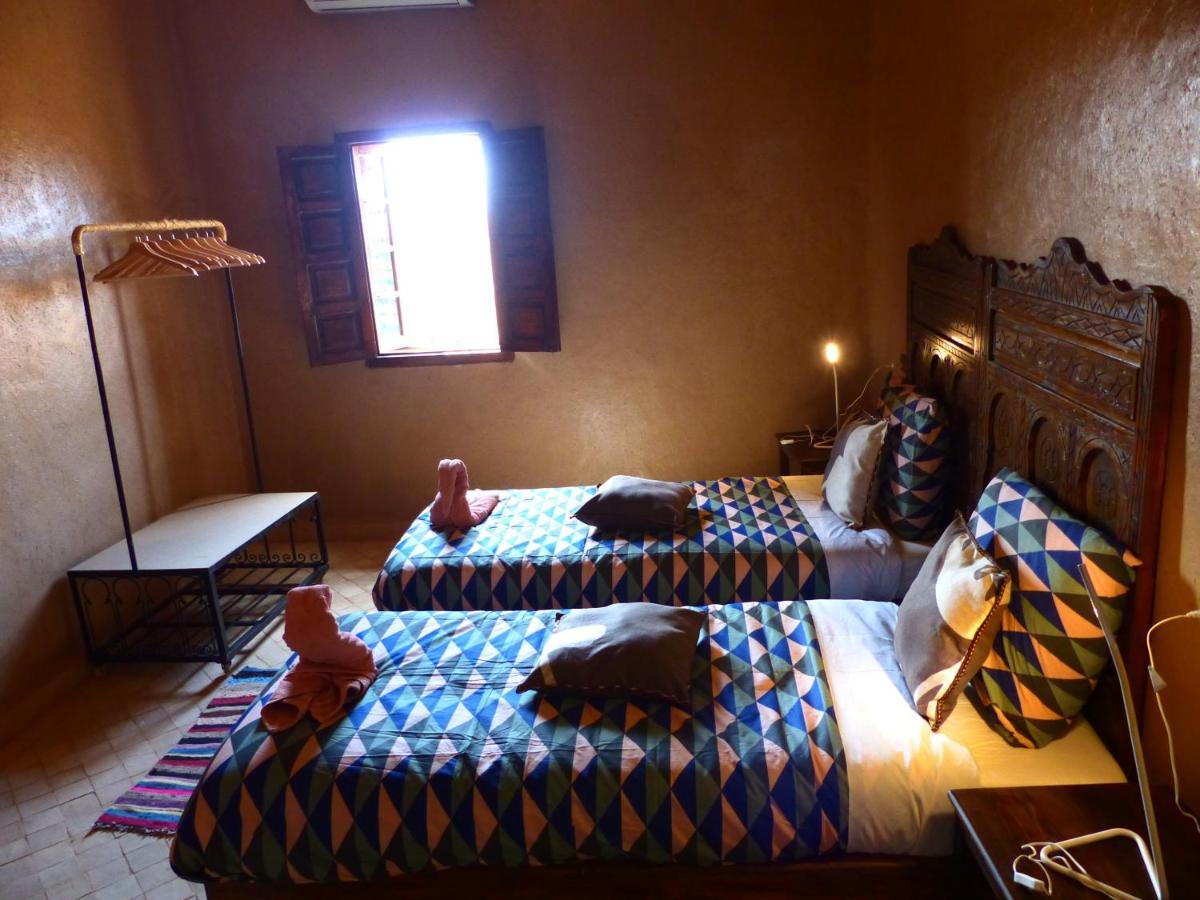 Riad Caravasar Merzouga Dış mekan fotoğraf